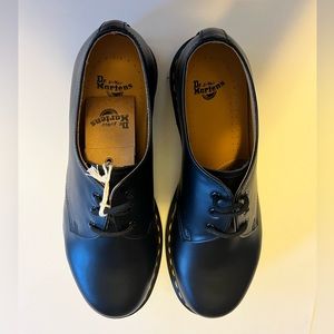 Dr. Martens Women’s black, short shoes, size 10